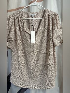 Women’s Blouse